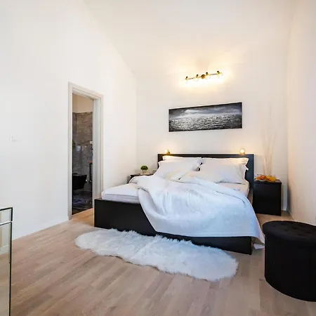 Luxurious In With Sauna Casa vacanze *