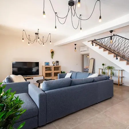 Luxurious In With Sauna