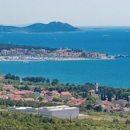 Holiday home Lovely In With Sauna Biograd Na Moru